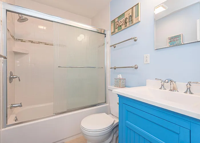 2 Bedroom Bayfront With Pool! Ocean City